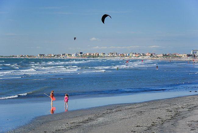קיוג'ה Sottomarina Beach Apartment מראה חיצוני תמונה