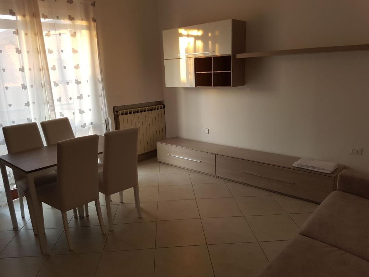 קיוג'ה Sottomarina Beach Apartment מראה חיצוני תמונה